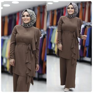Ayrobin kumaş omzu fırfırlı takım