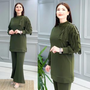 Omzu saçaklı ikili takım