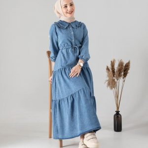 Belden bağcıklı kot elbise