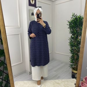 Büyük beden Puantiyeli takım