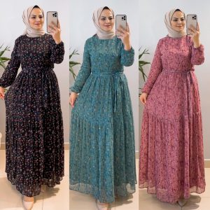 Minik çiçekli şifon elbise