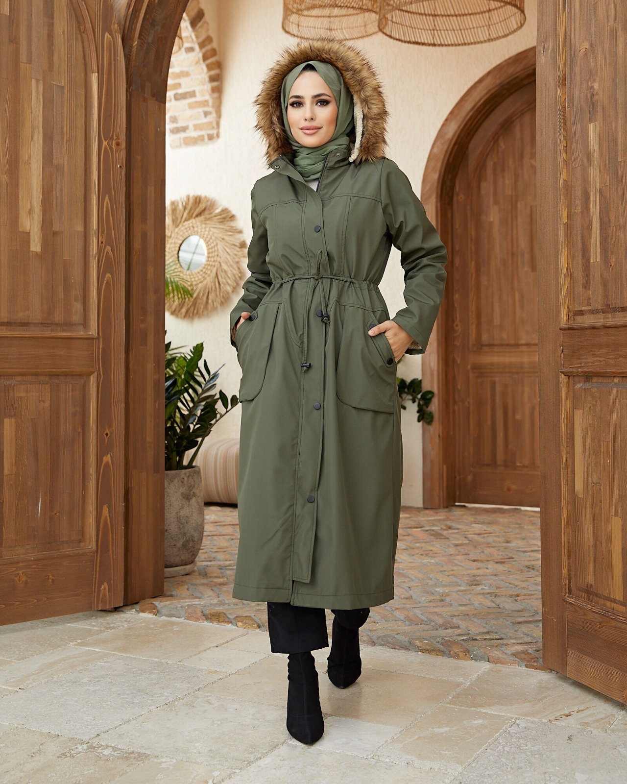 Büyük beden içi kürklü parka - Görsel 10