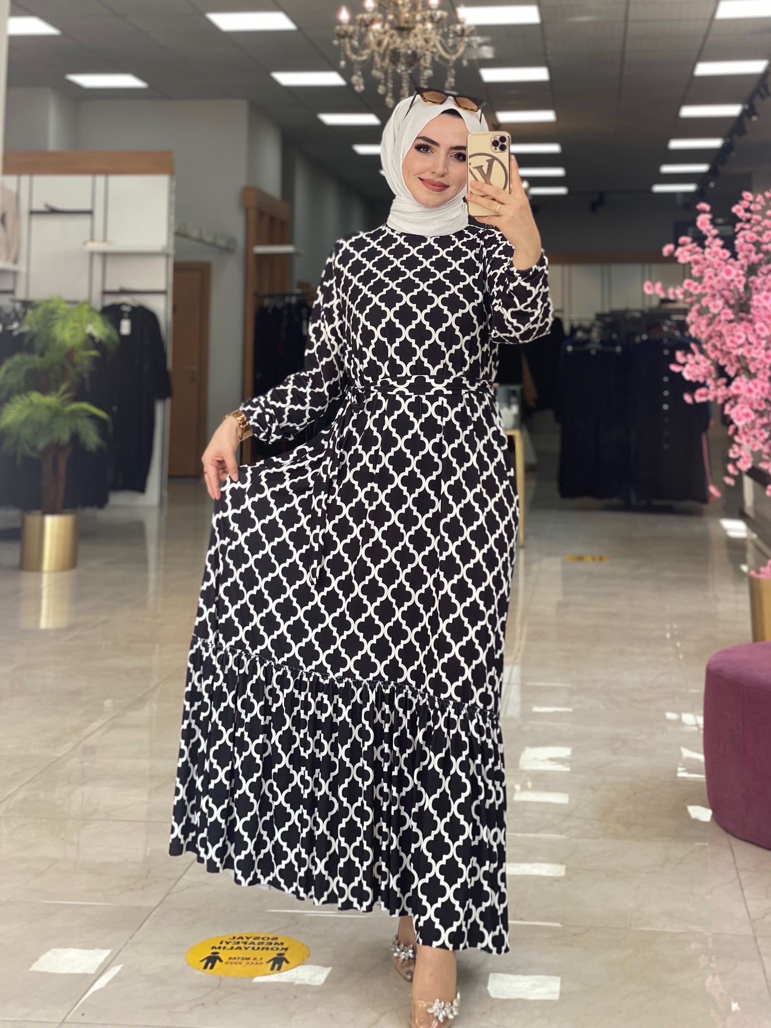 Sandy kumaş Dama desenli elbise - Görsel 3