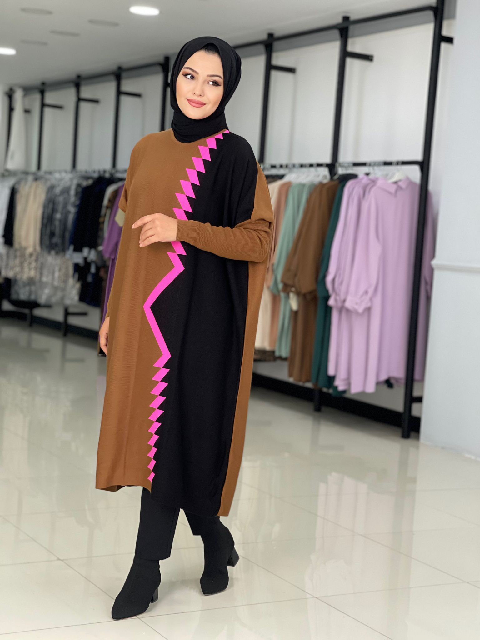 Desenli çizgili Triko Tunik - Görsel 3