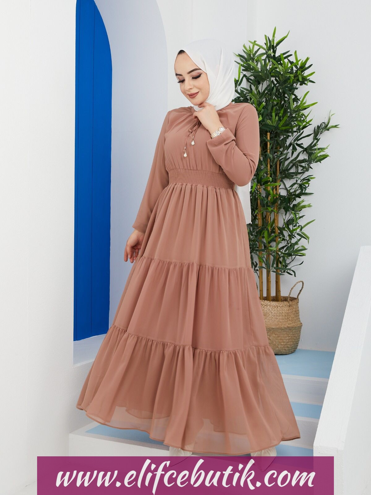 Yaka bağlamalı şifon elbise - Görsel 5