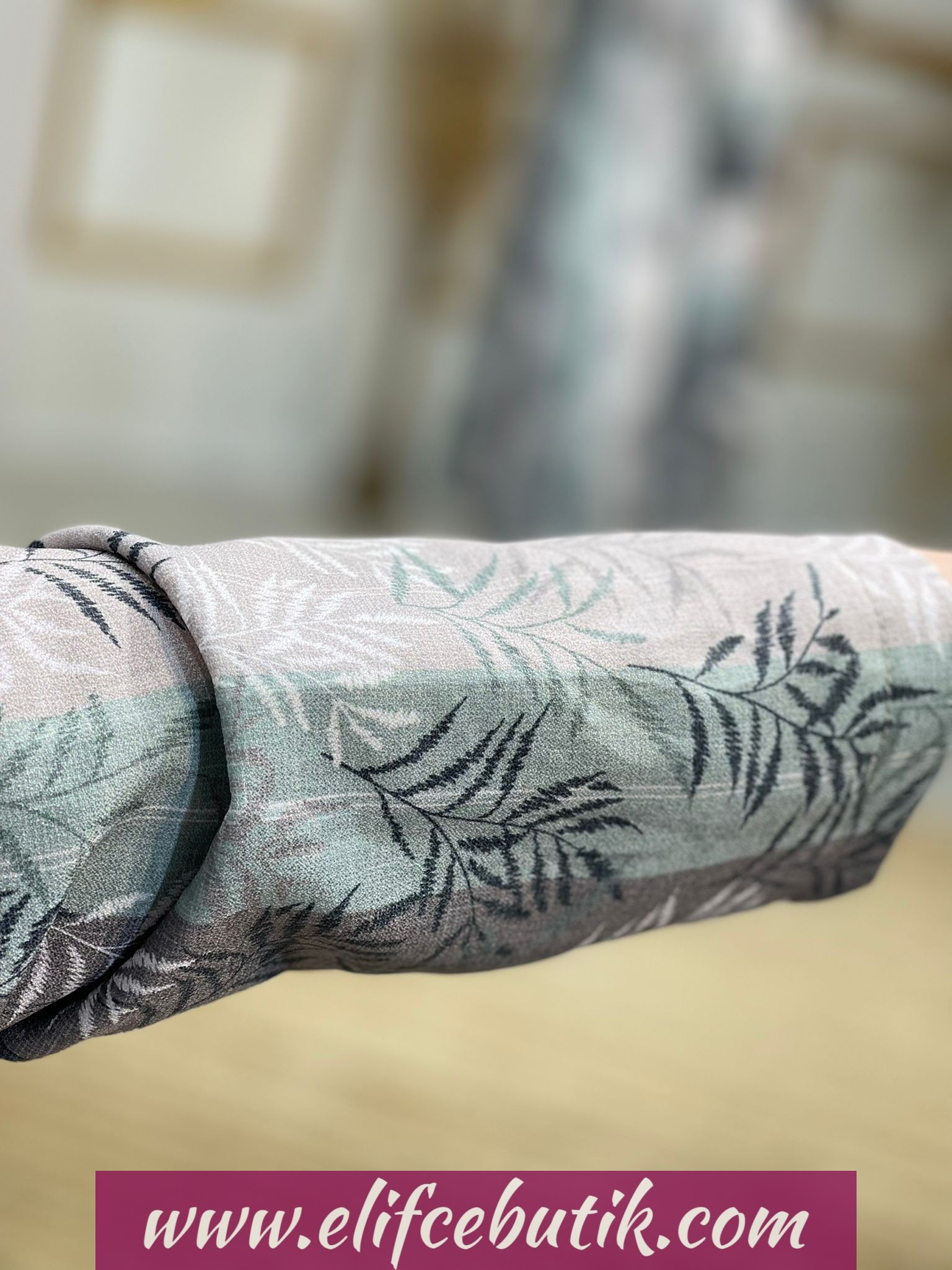 Krep kumaş tunik pantolon takım - Görsel 5