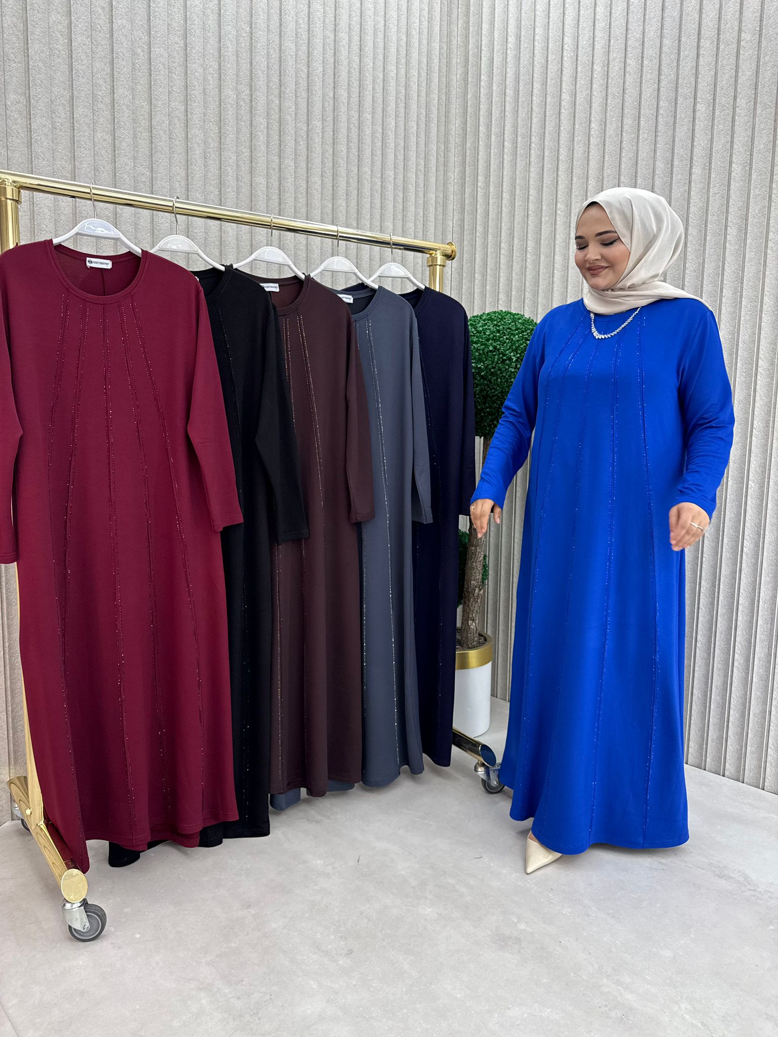 Elina Büyük Beden Kristal Kumaş Elbise - Görsel 7