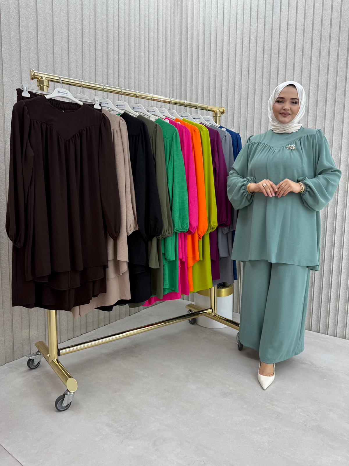 Şevval Ayrobin Kumaş Büyük Beden Pantolonlu Takım - Görsel 10